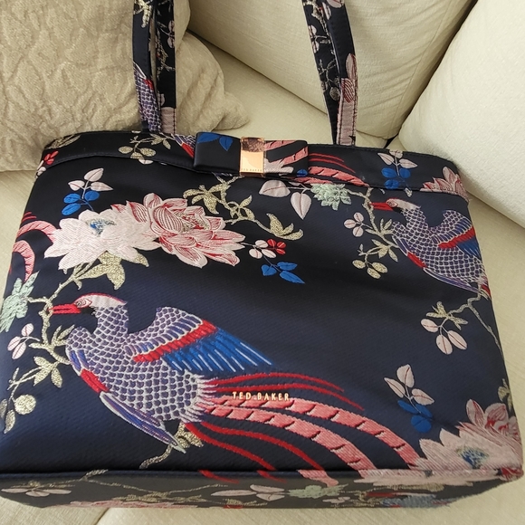 Ted Baker bag - Picture 3 of 5